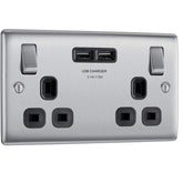 BG Electrical Double Switched Power Socket with 2 USB Ports