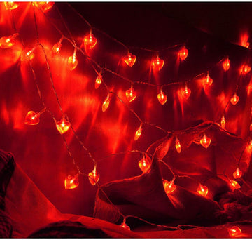 Homeleo 25ft 50 LED Heart Shaped String Lights for Valentines Day Decorations Mothers Day Party Bedroom Classroom Decorations Anniversary Decor Princess Girls Play Tent Decoration - thelights4u.com