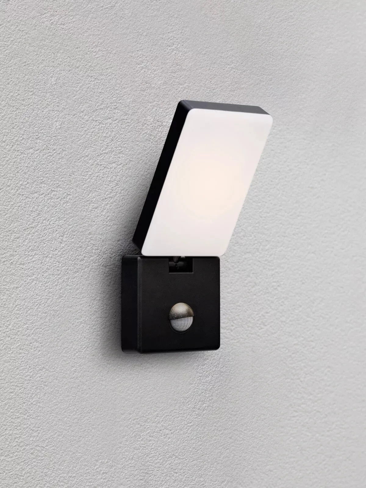 Weatherproof outdoor wall light with modern design


