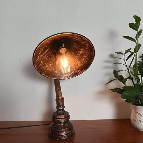 Vintage Steampunk Pipe Table Lamp – Brushed Copper E27 Industrial Desk Light with Metal Lampshade & Inline Switch