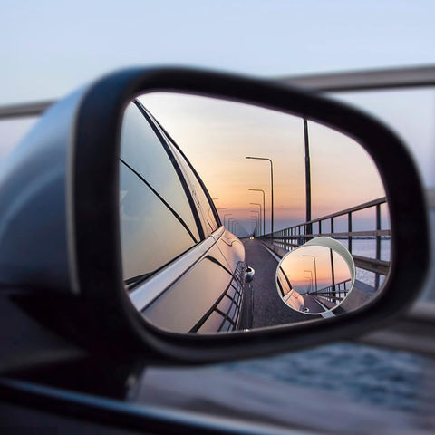 360° Rotatable Frameless Blind Spot Mirrors for Cars – 2 Pcs