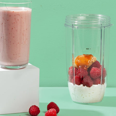 Blender 900 Series 4 Piece Set – 900W High Torque Personal Blender & Smoothie Maker – 24,000 RPM Extractor Crushes Ice, Frozen Fruit & Nuts – 700ml Cup & Flip-Top To-Go Lid – Champagne