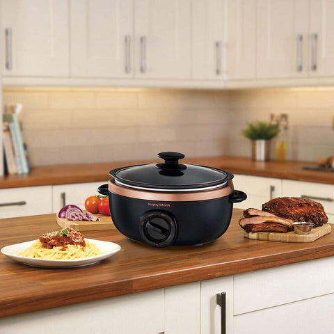 Morphy Richards 3.5L Sear and Stew Slow Cooker – Matte Black & Rose Gold