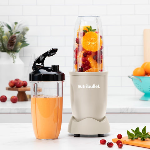 Blender 900 Series – Matte Sand | 25,000 RPM High-Speed Extractor for Smoothies, Frozen Fruit & Ice | 11-Piece Kit