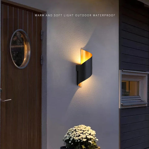 Spiral LED Wall Light 10W Up Down IP65 Black