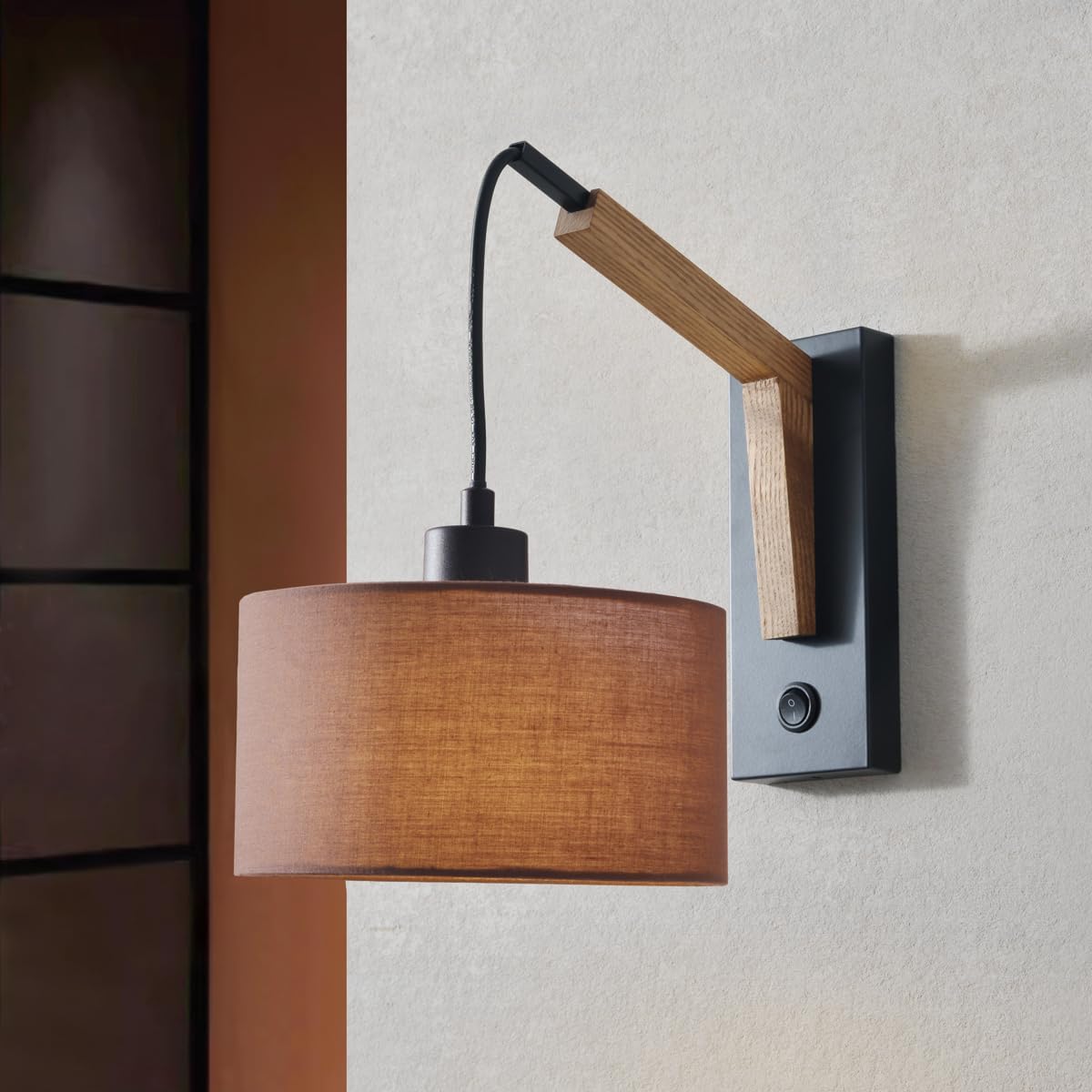Modern wood wall lamp indoor

