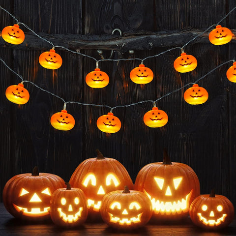 5M 30 LED Halloween Pumpkin String Lights – Battery Powered Warm Orange Pumpkin Lights with Flashing & Steady Modes for Indoor & Outdoor Decorations