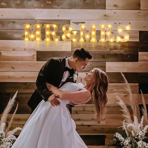 JUSTOTRY 6Pcs Mr & Mrs LED Light Up Letters, Shiny Freestanding Mr and Mrs Sign Lights for Marriage Anniversary Celebration Engagement Banquet Wedding Table Decoration (Warm White)