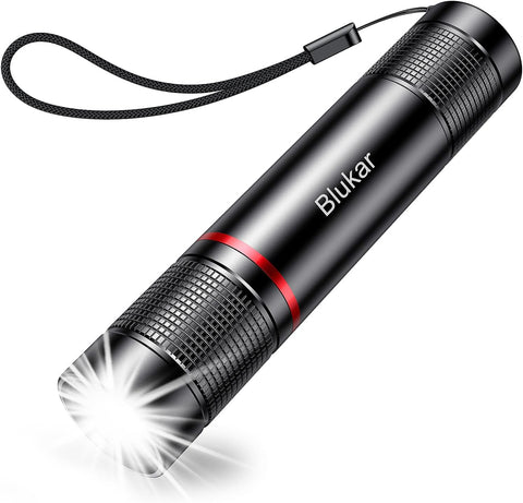 Super bright LED flashlight zoomable focus