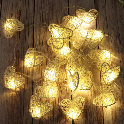 Valentine’s Day Rattan Heart String Lights with 10 Warm LED Love Lamps, Battery Operated Indoor Decor for Bedroom, Wedding & Party