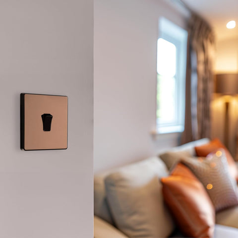 BG Electrical Single Wall Light Switch, 2 Way, Screwless Front Plate, Round Edges, Evolve, Polished Copper, 20A, 16AX, PCDCP12B
