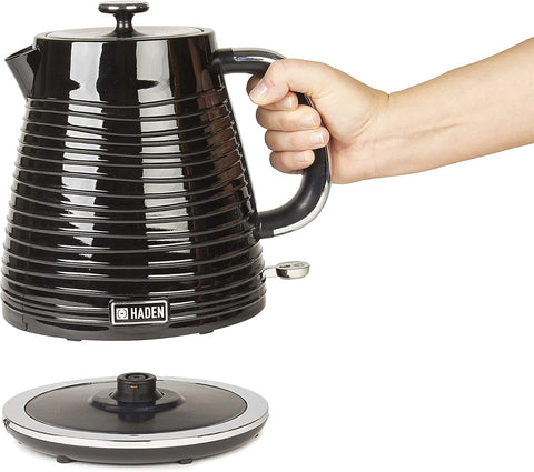 Devon 1.7L Black Electric Kettle – Lightweight, Cordless, Stylish, Fast Boil, Tea & Coffee, Perfect for Small Kitchens