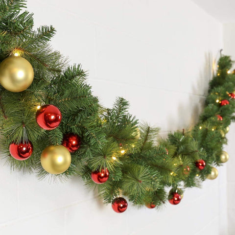 Festive Lights ConnectPro Pre-Lit Christmas Garland – 3m Warm White LED Garland with 40 LEDs, IP65 Outdoor & Indoor Christmas Decoration, Connectable Up to 100m