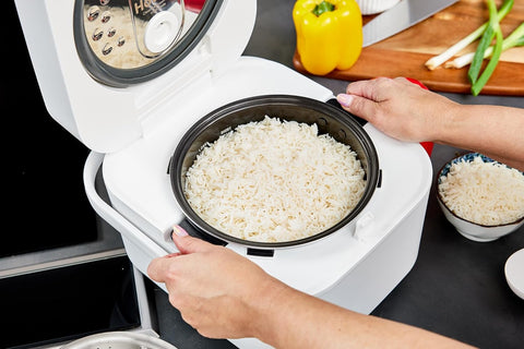 Yum Asia Hotaru IH Rice Cooker with Ceramic Bowl 0.54L – Chalk White