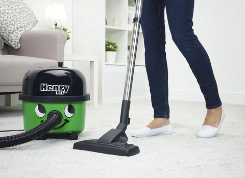 Henry Pet PET200 Bagged Cylinder Vacuum Cleaner 620W