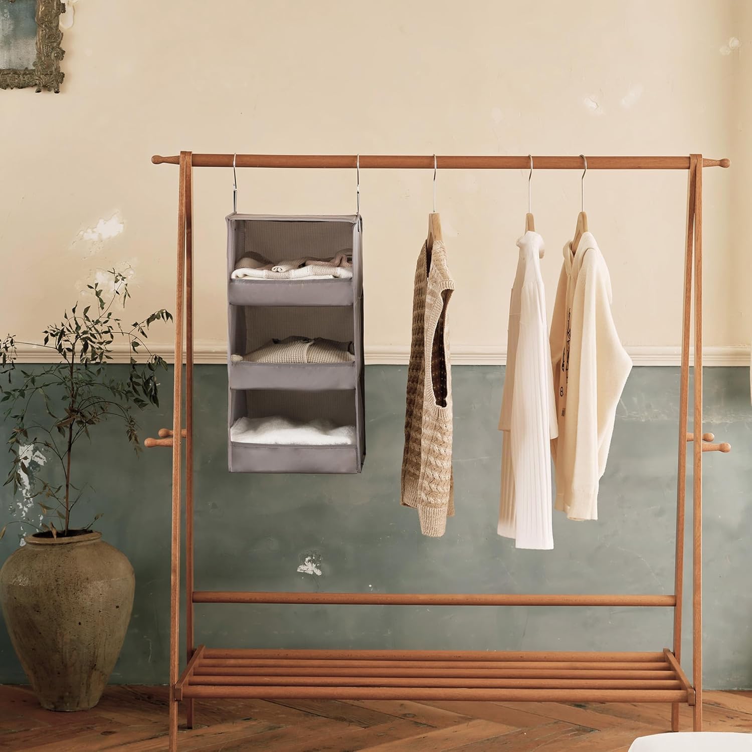 3-Shelf Hanging Storage Organiser, Pack of 1 Hanging Wardrobe Storage Organiser, Collapsible Hanging Shelves for Wardrobe, Fabric Hanging Wardrobe Organiser for Clothes Accessories, Grey