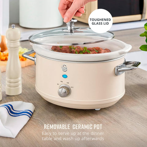 Swan Retro Cream 3.5L Slow Cooker with Keep Warm Function – 200W