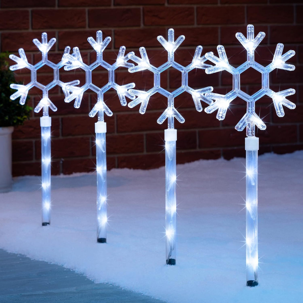 Christow Snowflake Path Lights, 4 x 44cm, Battery Powered, Outdoor Display