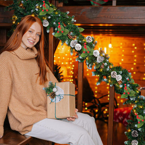 Pre-Lit 9ft Artificial Christmas Garland with Berries and Cones