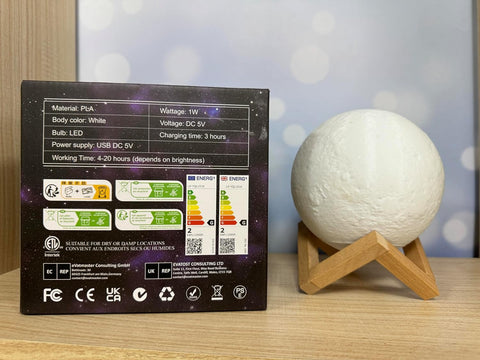 USB rechargeable moon lamp with remote and touch control

