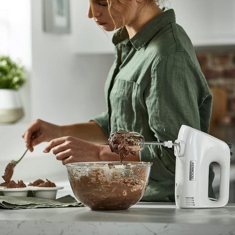 Kenwood 450W Hand Mixer – 5 Speed Electric Whisk with Stainless Steel Beaters – White