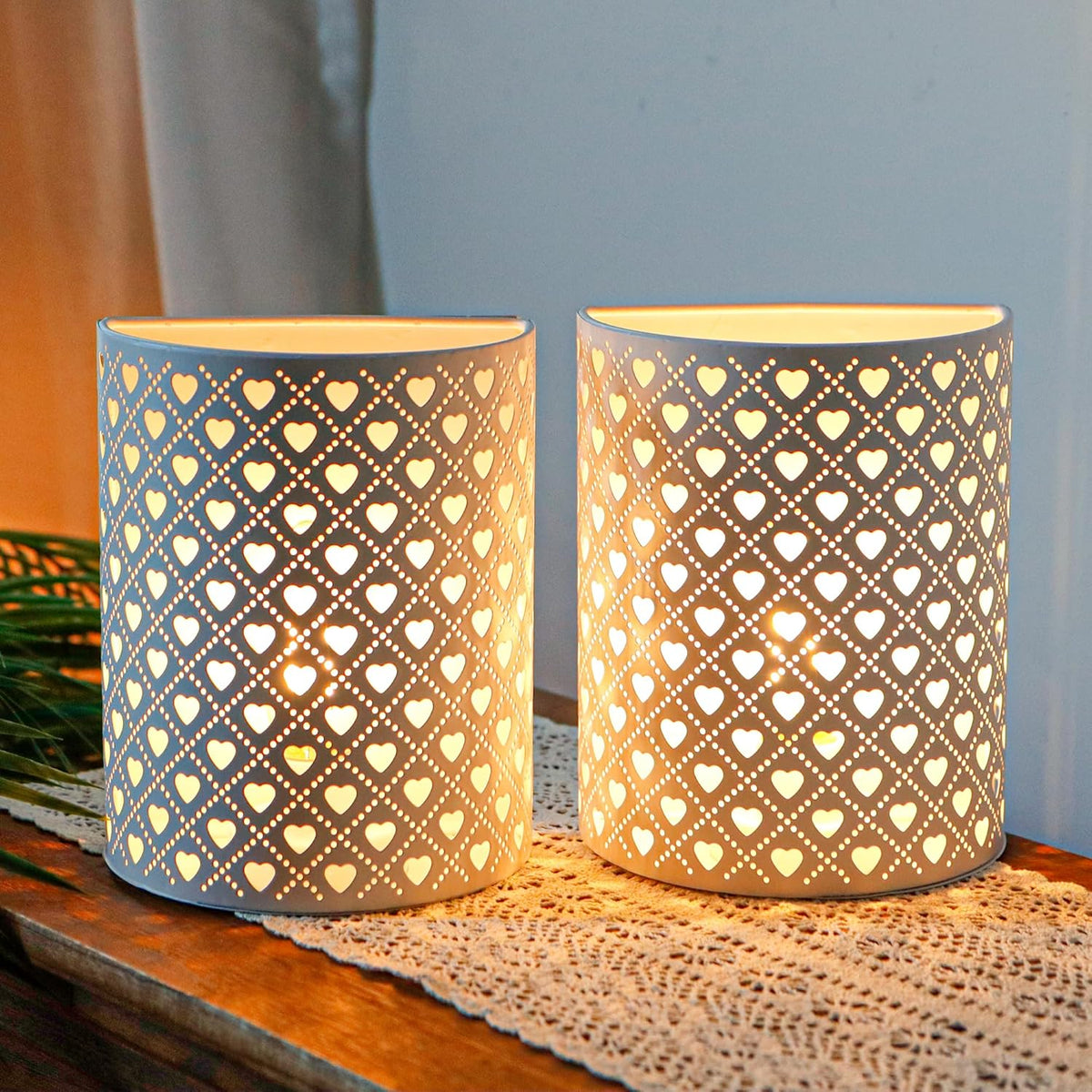 Battery Powered Heart Wall Sconce Table Lamp Set of 2