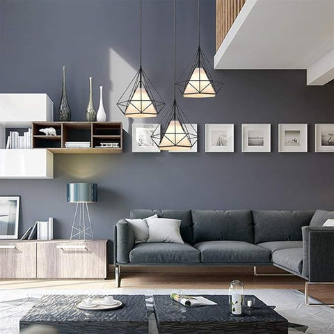 Hanging lamp with adjustable height for versatile use

