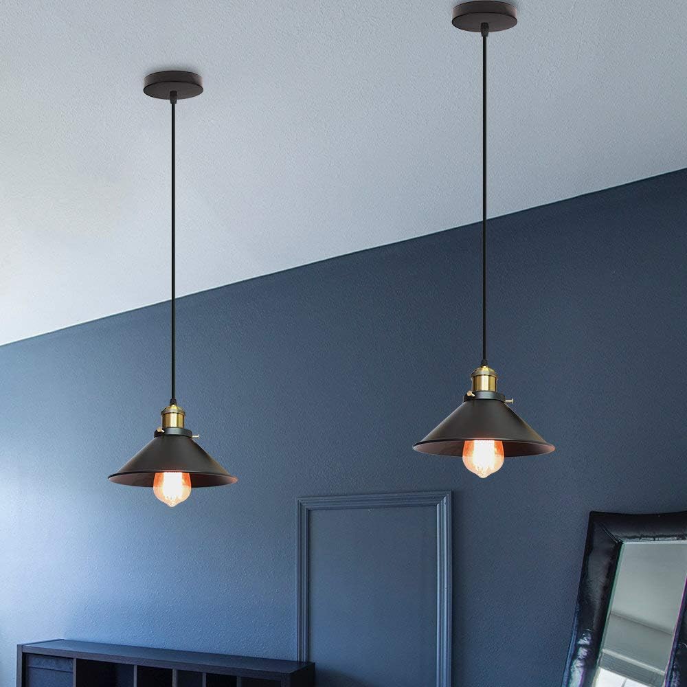 Vintage-style shade for cafes, lofts, and bars

