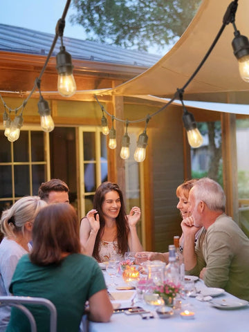 Outdoor café lighting using S14 LED festoon lights