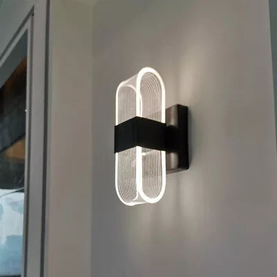 Light mounted on a feature wall in a modern living space

