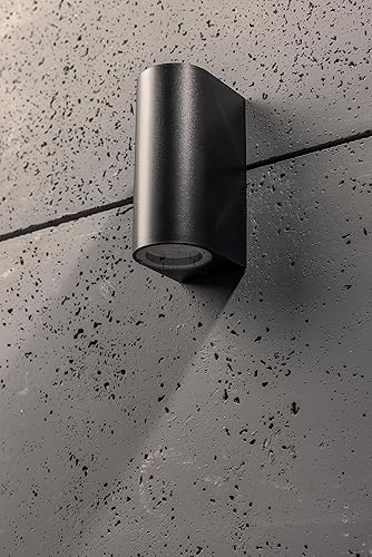 Outdoor wall sconce with up/down light effect

