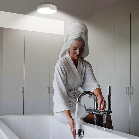 Motion Sensor Ceiling Light – Cool White LED – Wireless Battery Power