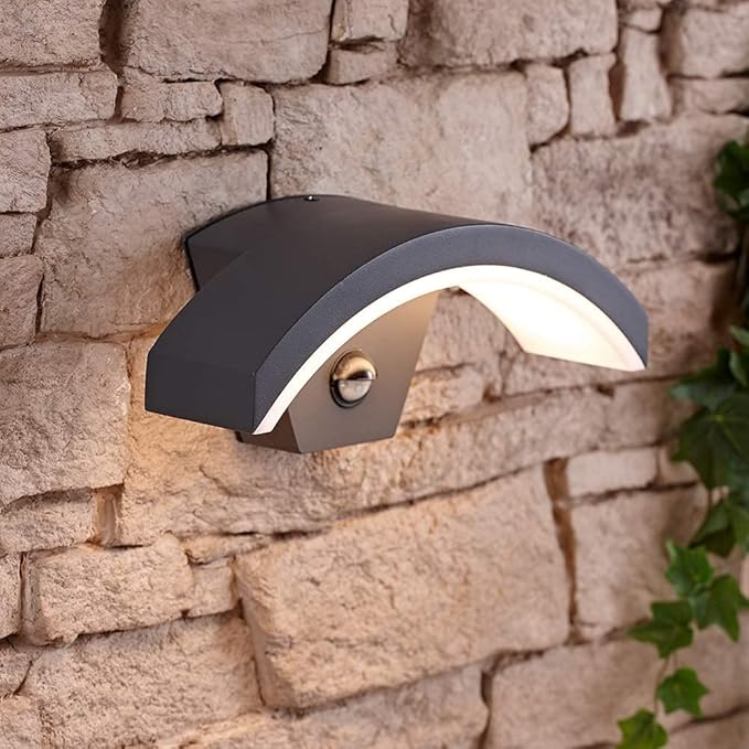 PIR Motion Sensor Integrated LED Outdoor Wall Light Security Lamp Black