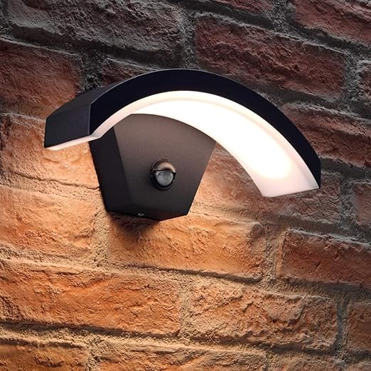 PIR Motion Sensor Integrated LED Outdoor Wall Light Security Lamp Black