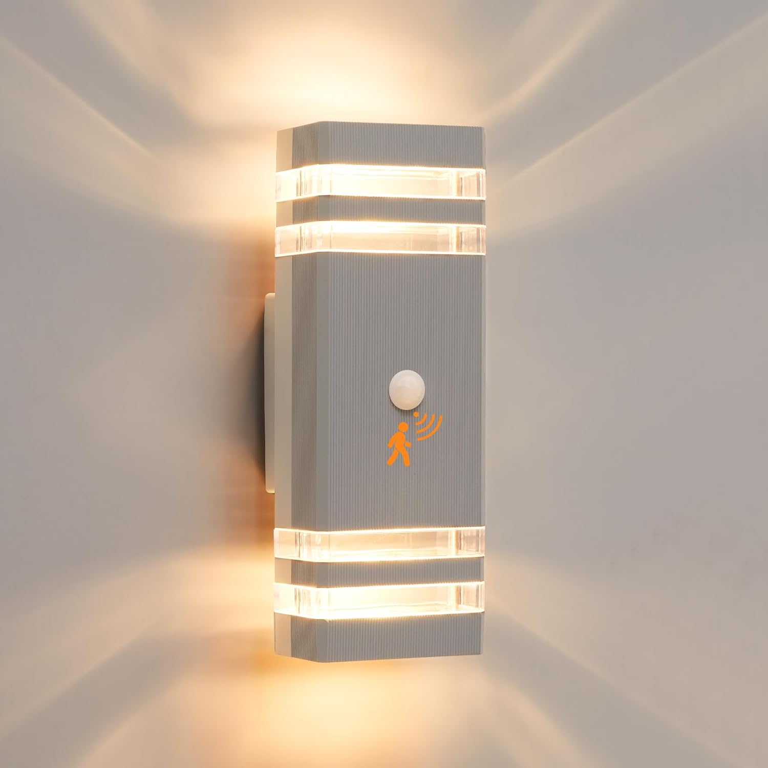 PIR motion sensor wall light

