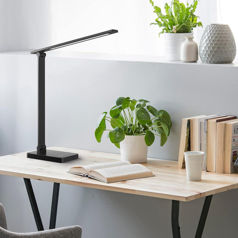 Study lamp with 5 colour temperatures

