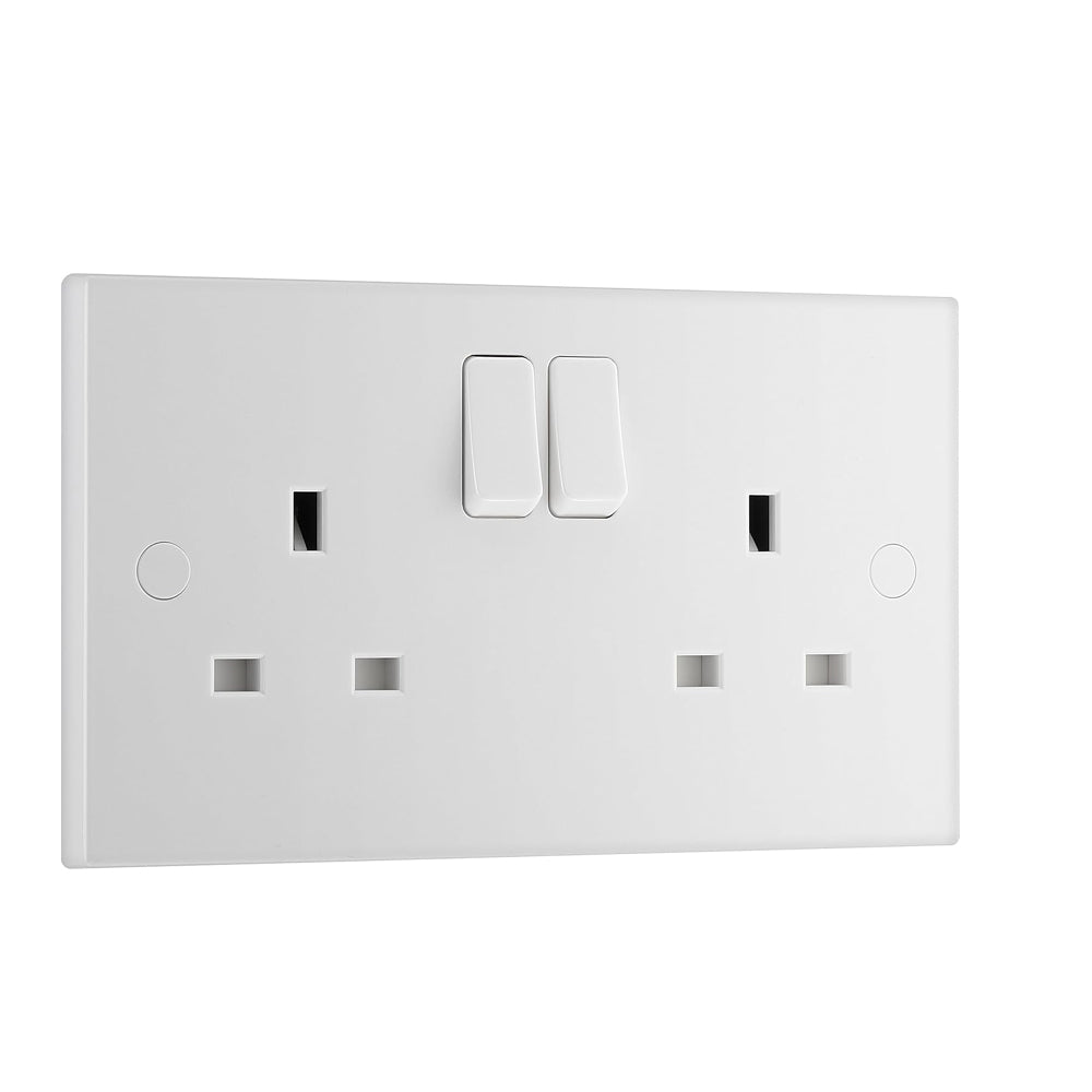 BG Electrical Double Switched Power Plug Wall Socket, Double Pole, Nexus 900 Series, White Moulded, Square Edge, 13A, 922DP