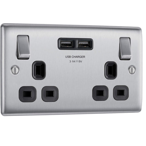 BG Electrical Double Switched Power Socket with 2 USB Ports