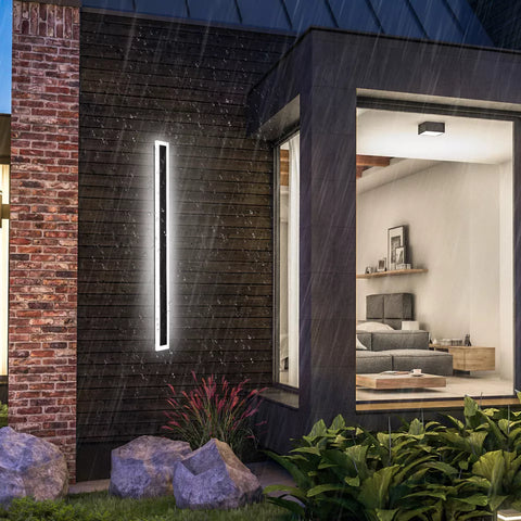 Close-up of the warm white LED wall light with on and off switch

