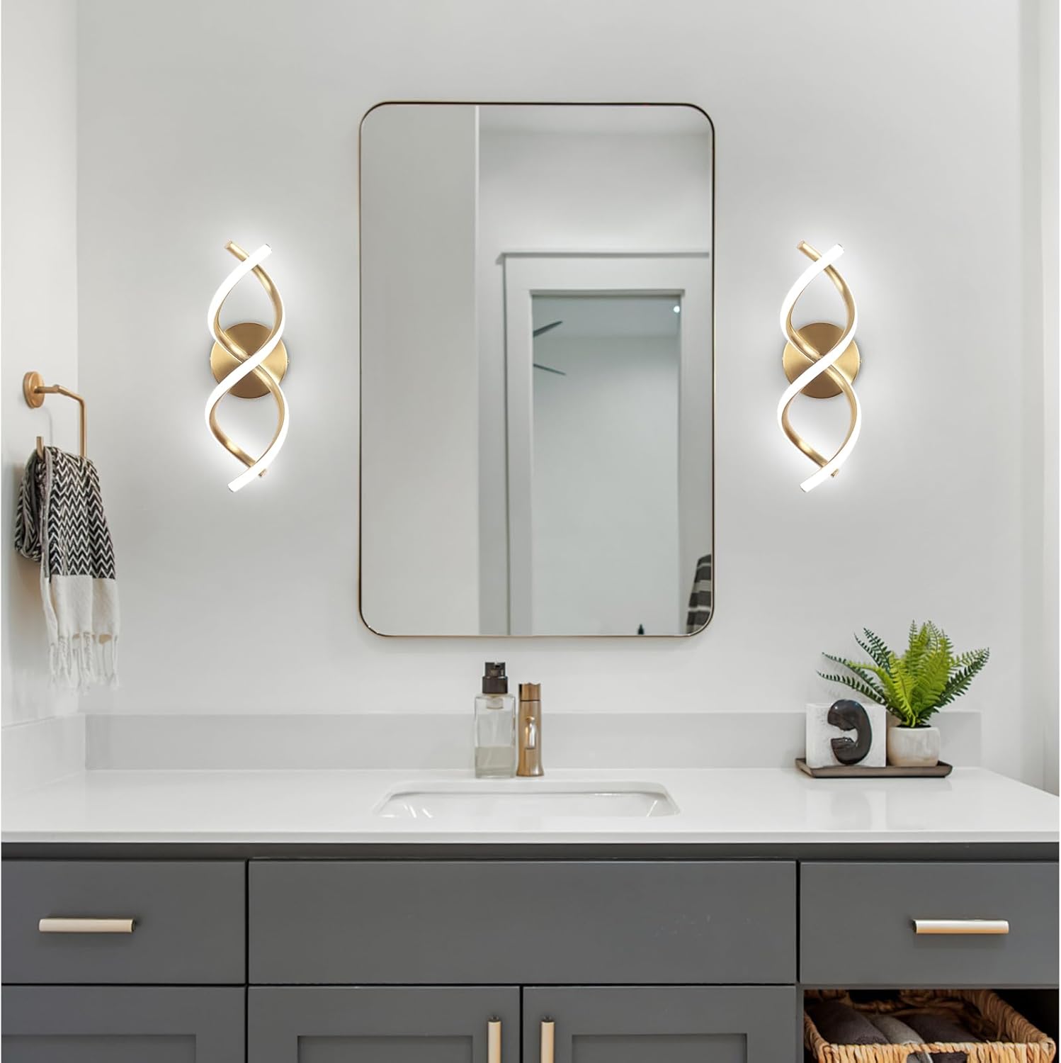 elegant indoor wall light fixture

