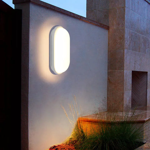 Energy-saving wall light fixture UK

