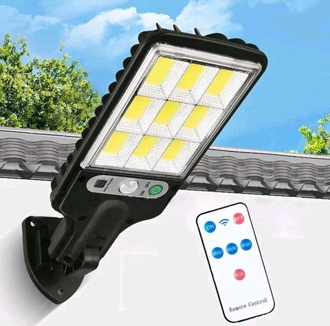 Solar Motion Sensor Wall Light 6000W LED Lamp – 6500K Cool White – IP65 Waterproof – Outdoor Security Lighting for Gardens, Driveways & UK Homes