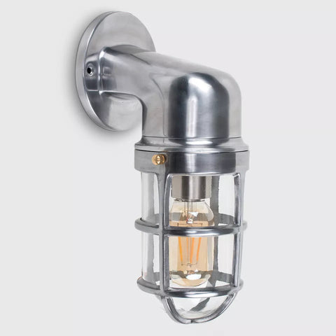 E27 LED outdoor wall lantern with clear diffuser

