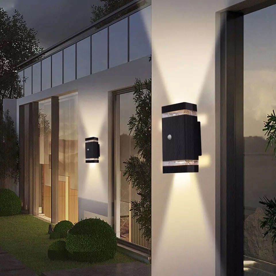 Security LED light with motion detection for homes


